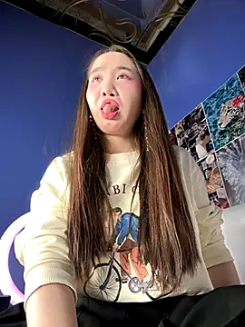 Asianpie  online show from September 9, 12:21 am