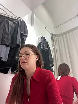 Snapshot of RinaCat chatting on January 9, 8:45 am RinaCat online show from January 9, 8:45 am