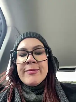 Snapshot of RinaCat chatting on February 17, 5:25 am RinaCat online show from February 17, 5:25 am