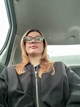 Snapshot of RinaCat chatting on September 13, 4:12 am RinaCat online show from September 13, 4:12 am