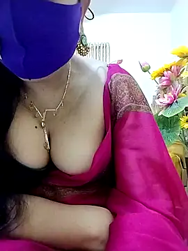 Snapshot of Ameera19 chatting on March 1, 6:21 pm Ameera19 online show from March 1, 6:21 pm