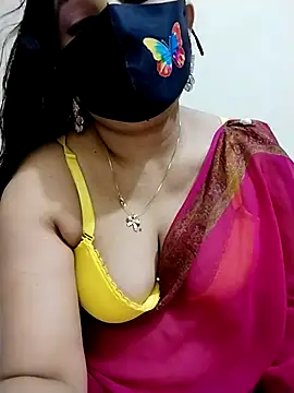 Snapshot of Ameera19 chatting on October 25, 9:09 pm Ameera19 online show from October 25, 9:09 pm