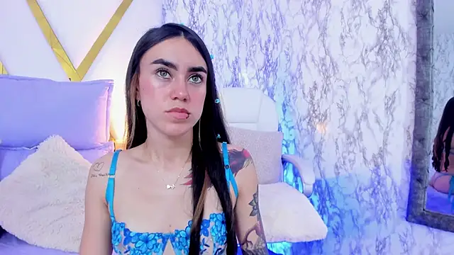 Athziry  online show from January 10, 8:26 pm