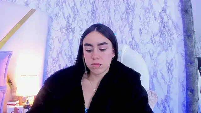 Athziry  online show from January 11, 12:12 am