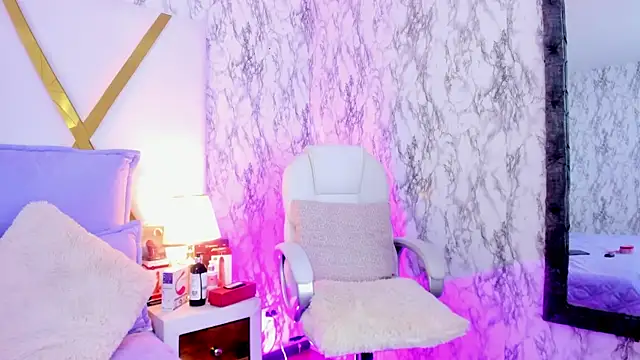 Athziry  online show from January 11, 2:36 pm