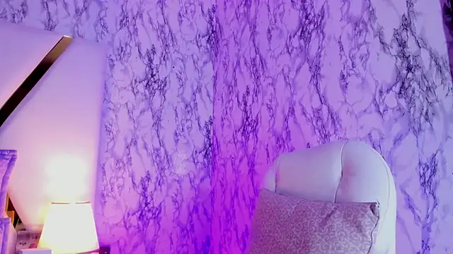 Athziry  online show from March 7, 9:48 pm