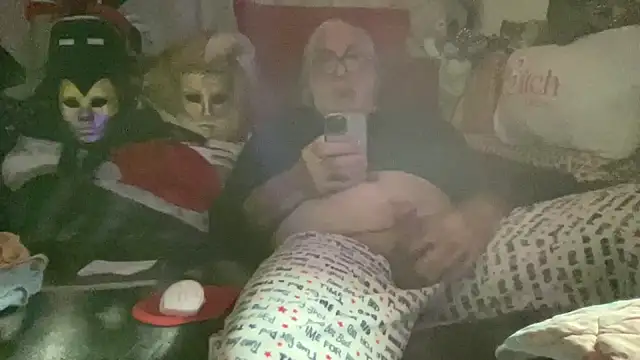 EroticVenetian online show from December 4, 10:51 pm