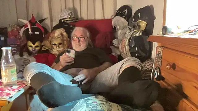 EroticVenetian online show from March 12, 7:14 am