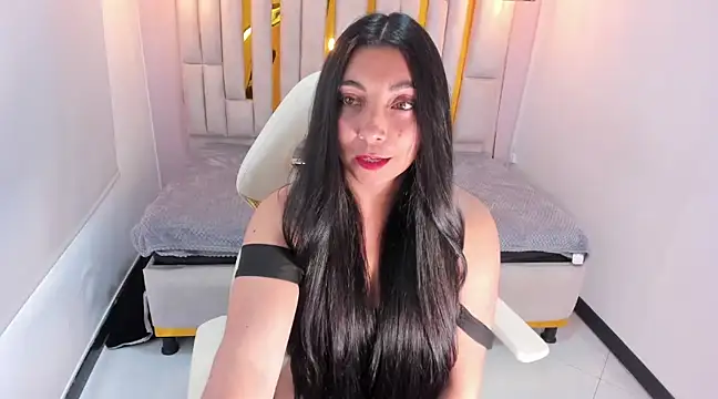 Karla hernandez  online show from March 10, 5:07 pm