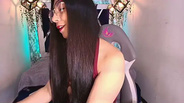 Karla hernandez  online show from October 23, 11:42 am