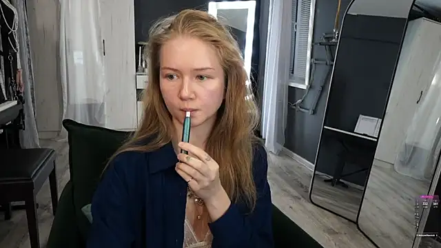 Snapshot of Alexandra_Demore chatting on July 5, 8:16 pm Alexandra Demore online show from July 5, 8:16 pm