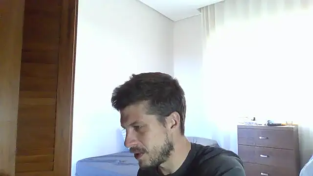 Snapshot of prorafadodoce chatting on January 11, 11:37 am prorafadodoce online show from January 11, 11:37 am