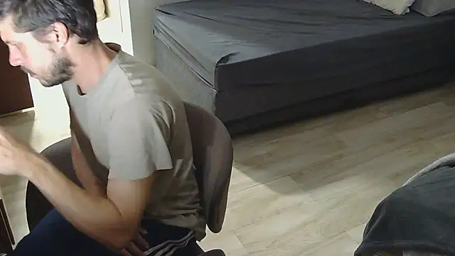 Snapshot of prorafadodoce chatting on February 20, 7:54 am prorafadodoce online show from February 20, 7:54 am