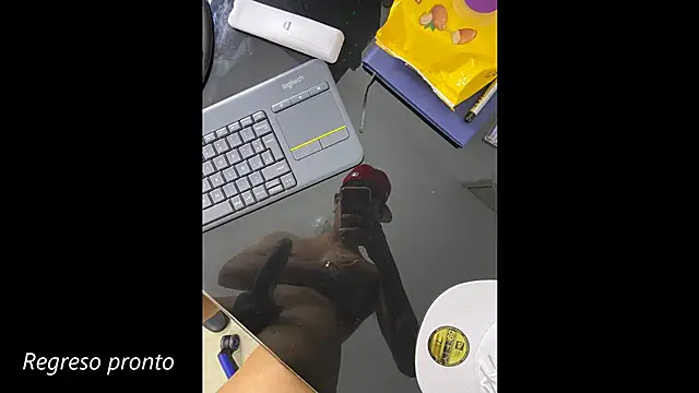 Snapshot of Juan_da01 chatting on February 11, 6:40 am Juan da01 online show from February 11, 6:40 am