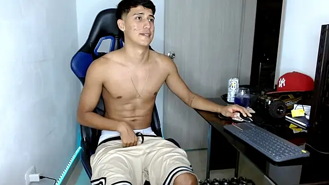 Snapshot of Juan_da01 chatting on March 10, 3:12 am Juan da01 online show from March 10, 3:12 am