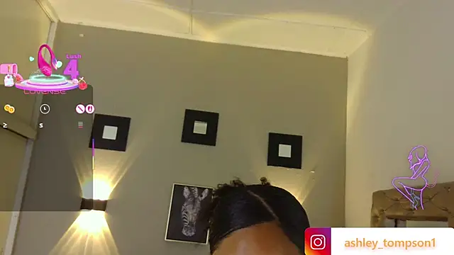 ashley Tompson1 online show from March 12, 3:40 pm