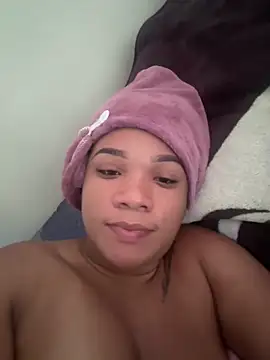 ashley Tompson1 online show from March 15, 6:43 pm