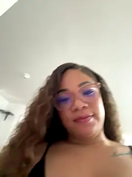 ashley Tompson1 online show from October 8, 12:14 pm