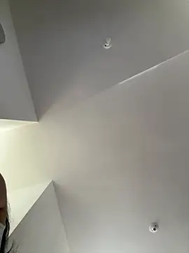 ashley Tompson1 online show from March 9, 1:15 pm