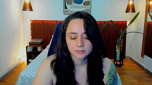 KatherineBond online show from March 9, 6:12 pm