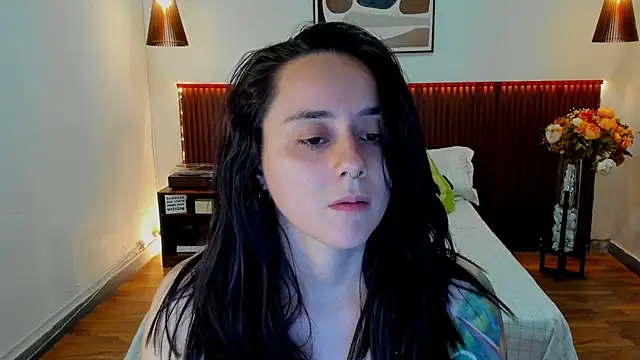 KatherineBond online show from July 16, 5:08 pm