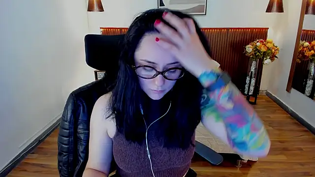 KatherineBond online show from July 23, 5:33 pm