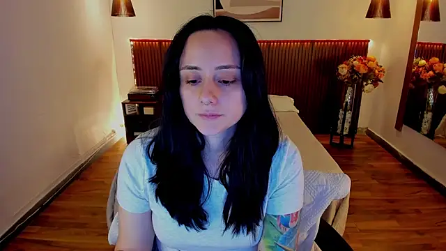KatherineBond online show from July 28, 7:39 pm