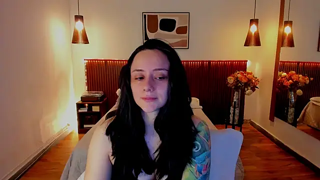 KatherineBond online show from August 3, 5:06 pm