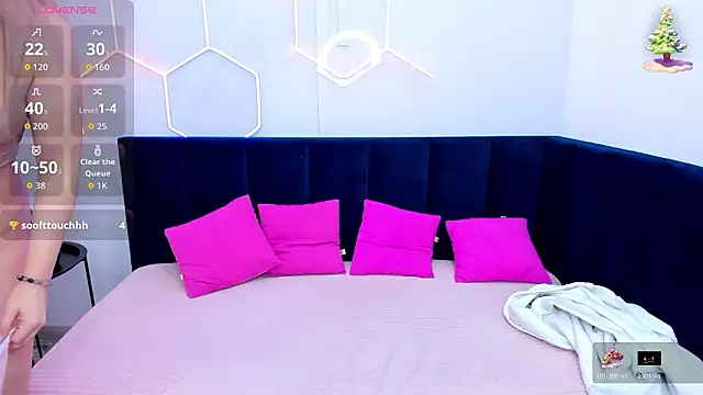 EvaMoran online show from February 20, 1:35 am