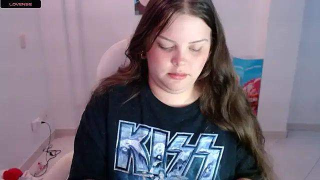Snapshot of Gabiwaifu chatting on December 16, 5:38 am Gabiwaifu online show from December 16, 5:38 am