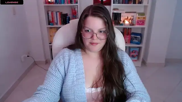 Snapshot of Gabiwaifu chatting on February 8, 7:16 pm Gabiwaifu online show from February 8, 7:16 pm