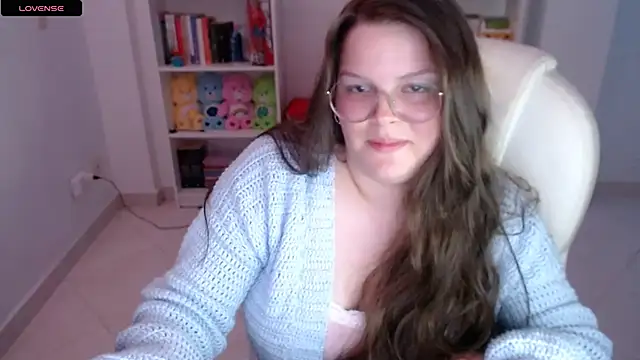 Snapshot of Gabiwaifu chatting on February 8, 10:19 pm Gabiwaifu online show from February 8, 10:19 pm