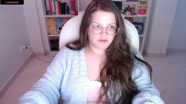 Snapshot of Gabiwaifu chatting on February 9, 4:25 am Gabiwaifu online show from February 9, 4:25 am