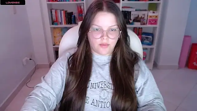 Snapshot of Gabiwaifu chatting on February 15, 2:58 am Gabiwaifu online show from February 15, 2:58 am