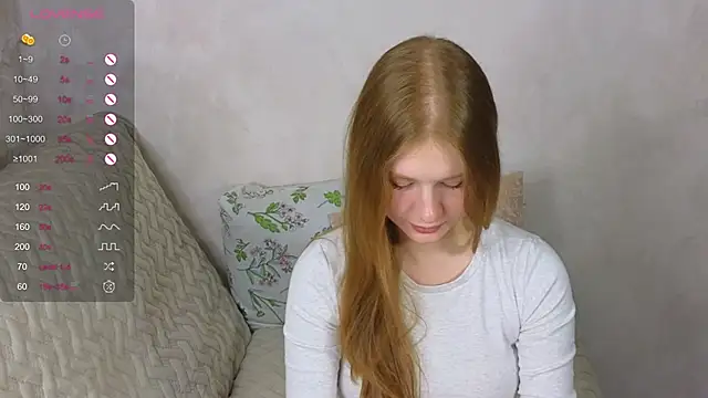 TrissMerigold9 online show from February 26, 8:22 pm