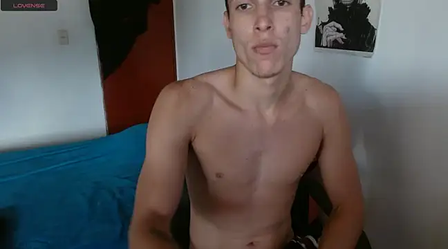 Snapshot of deividcloud36 chatting on December 31, 7:40 pm deividcloud36 online show from December 31, 7:40 pm