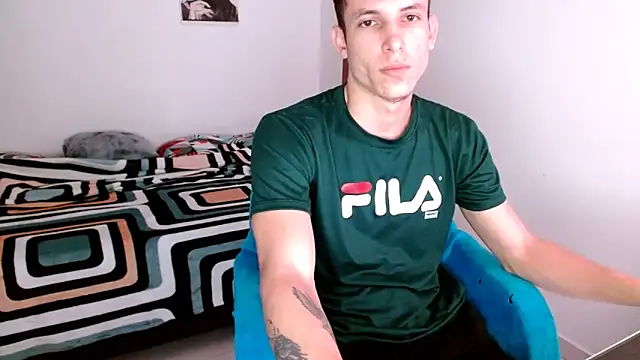 Snapshot of deividcloud36 chatting on September 30, 10:48 pm deividcloud36 online show from September 30, 10:48 pm