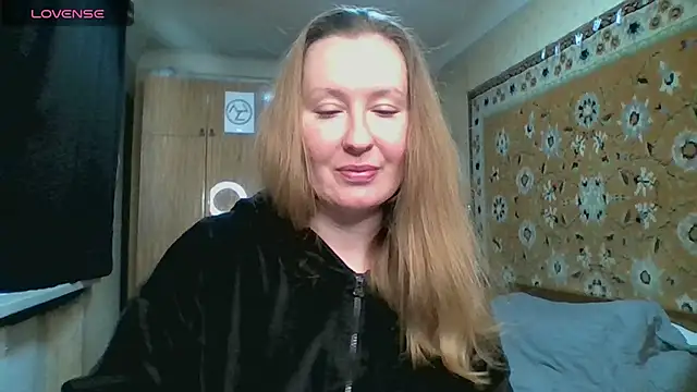 AnnaXLovers online show from April 28, 12:32 pm