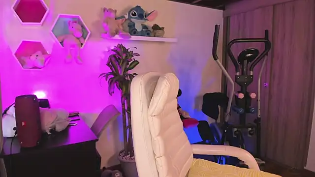 Nataliia 09 online show from October 2, 3:08 pm