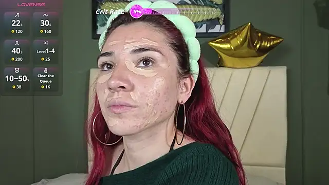 LILA ELLIOT online show from March 17, 8:01 pm