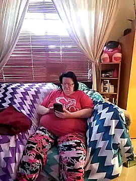 Bayou Woman68 online show from July 28, 2:13 pm