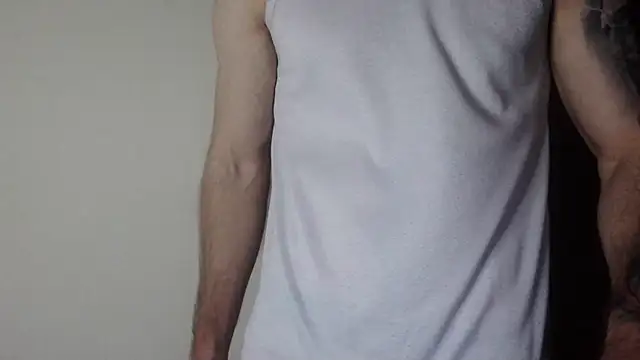 Snapshot of Kenner_fox77 chatting on March 14, 4:10 am Kenner fox77 online show from March 14, 4:10 am