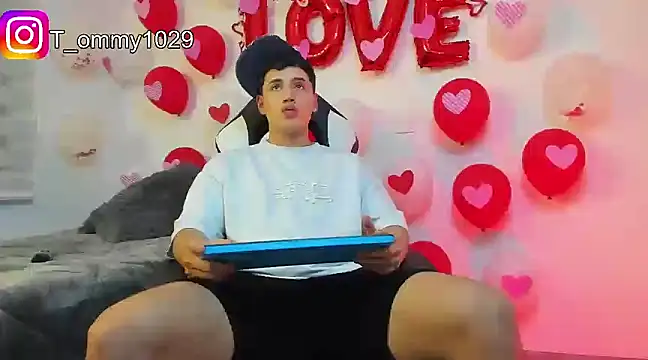 Tommy Jos online show from February 16, 1:25 am