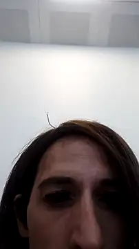 Snapshot of VanillaSeXy chatting on May 18, 10:43 am VanillaSeXy online show from May 18, 10:43 am