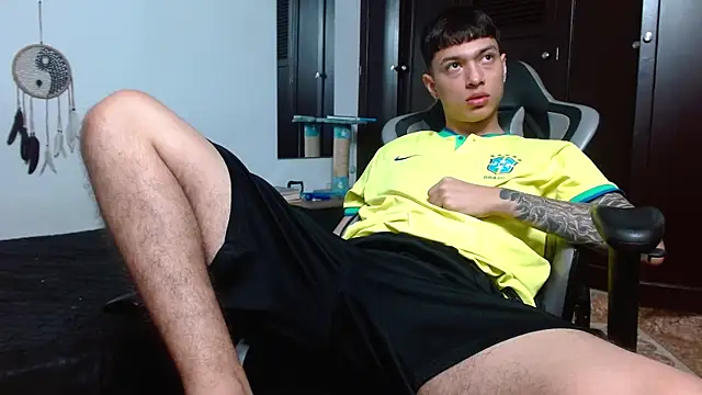 aaron blug online show from February 1, 3:19 am