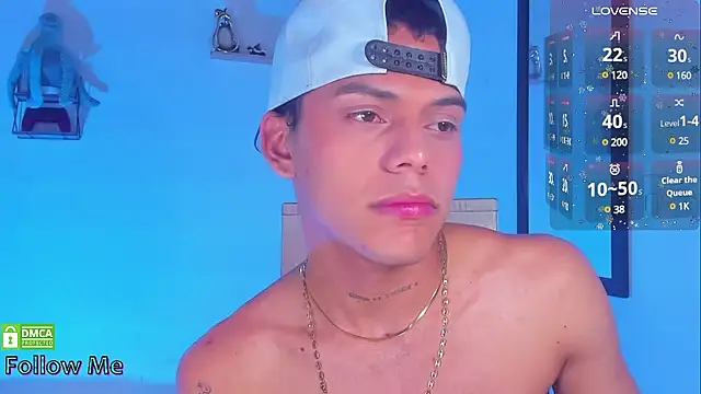 Snapshot of visaelX chatting on March 9, 8:42 pm visaelX online show from March 9, 8:42 pm