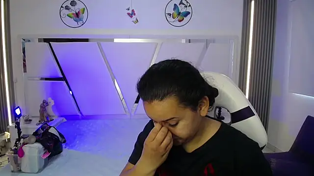  Miaaleon online show from October 18, 12:50 pm