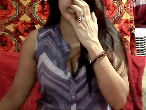 Snapshot of CuteBhabhi10 chatting on September 11, 7:25 pm CuteBhabhi10 online show from September 11, 7:25 pm