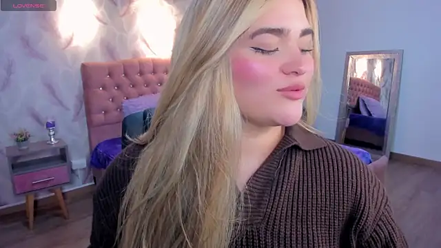 cattaleya    online show from February 18, 4:19 am