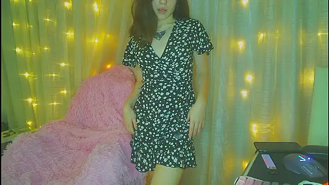 Snapshot of Aurora_workerr chatting on January 15, 11:26 am Aurora workerr online show from January 15, 11:26 am